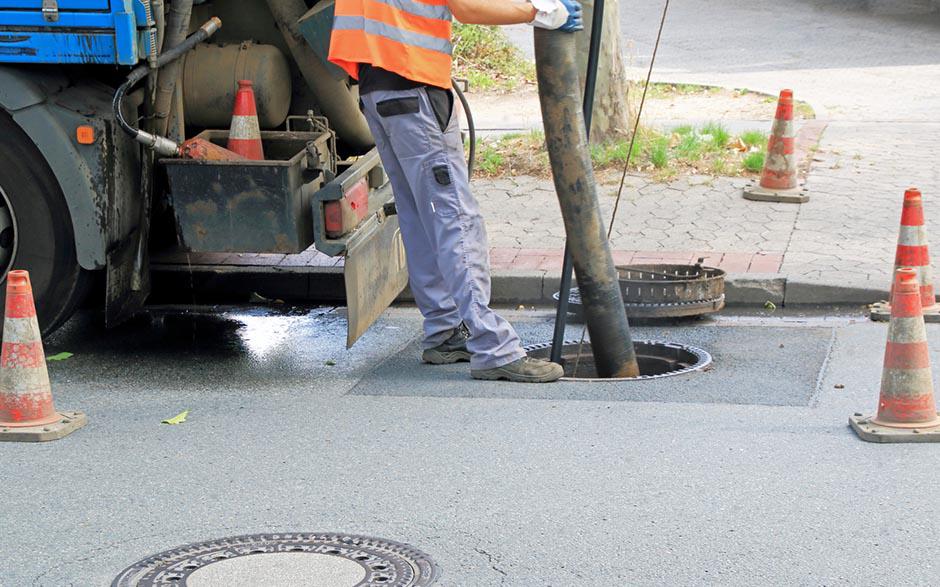 comment déboucher une canalisation Paris 1